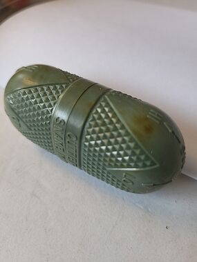 1970s Olive Hi-Lo Cutter Snake Bite Kit